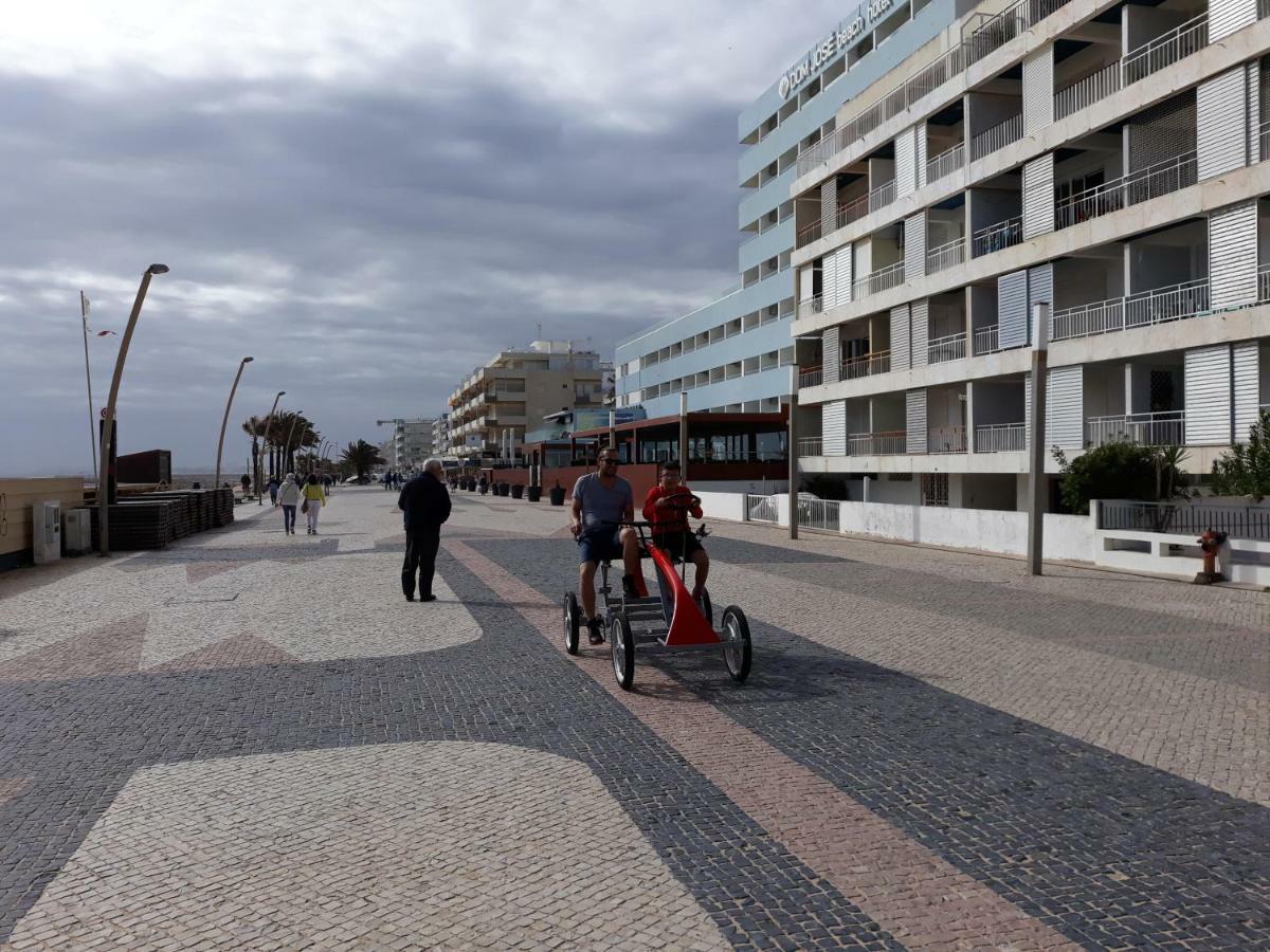Apartamento Quarteira T1 Екстериор снимка